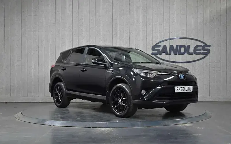 Used Toyota RAV4 197 HP (144 kW) 2018 SUV