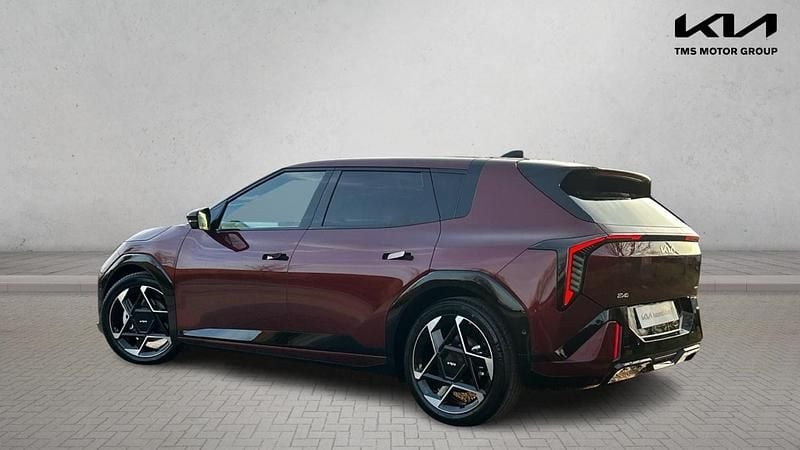 New Kia EV4 GT-Line S 150 kW (204 HP) 2026 Red Hatchback
