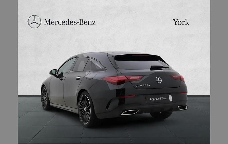 Used Mercedes CLA220 Shooting Brake AMG Line Premium Plus 187 HP (137 kW) 2024 Black Estate