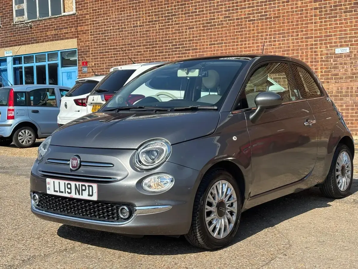 Used Fiat 500 Lounge 69 HP (50 kW) 2019 Grey Hatchback