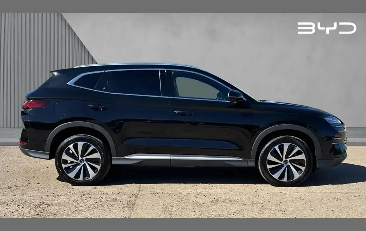 Used BYD Seal U Boost 218 HP (160 kW) 2025 Black SUV