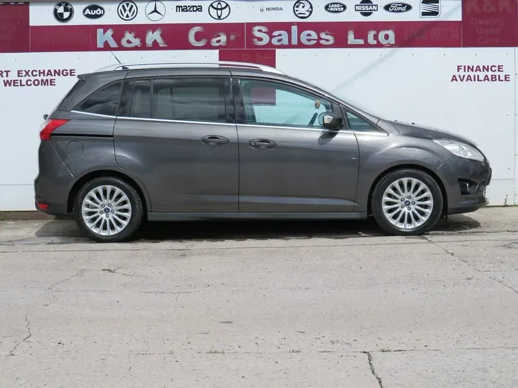 Used Ford Grand C-Max Titanium 2015 Grey MPV