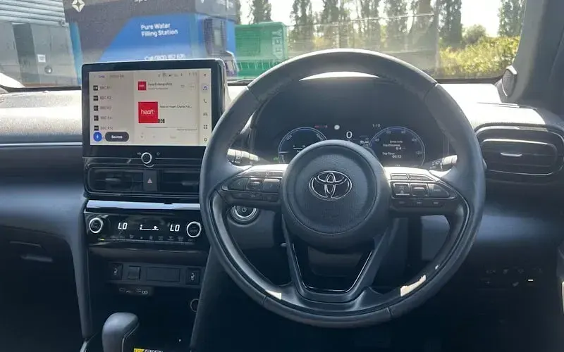Used Toyota Yaris Cross 131 HP (96 kW) 2026 Grey SUV