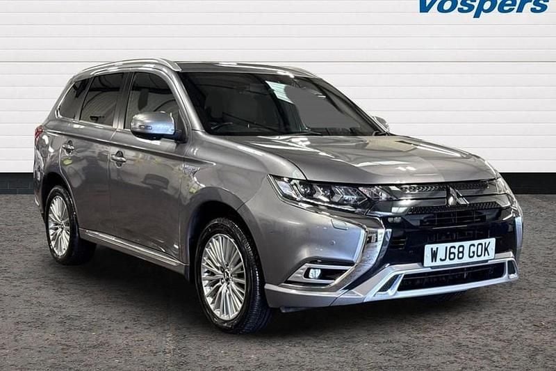 Used 2018 Mitsubishi Outlander P-HEV | £15,684 (Fair price) - Image 1/1