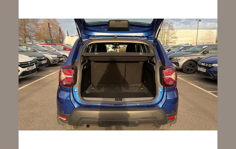 Second-hand Dacia Duster Comfort 99 CP (72 kW) 2022 Albastru SUV