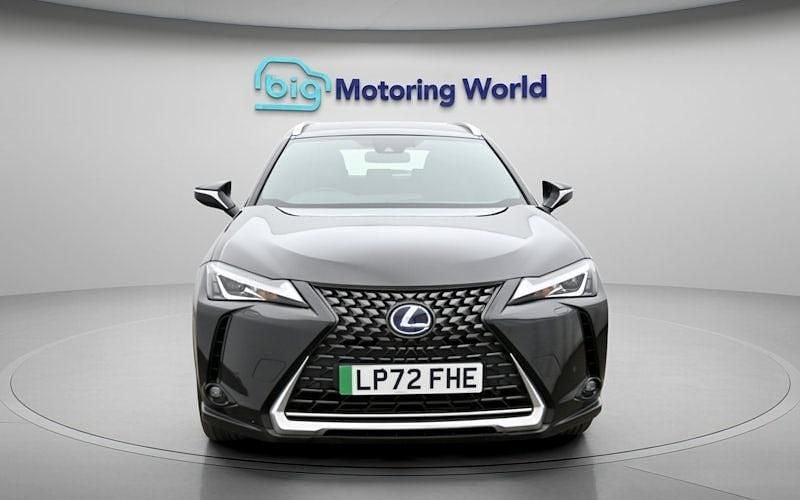 Used Lexus UX 150 kW (204 HP) 2022 SUV