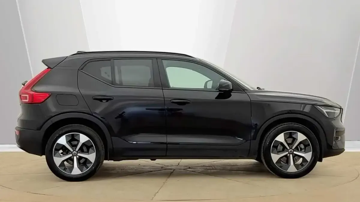 Used Volvo XC40 Plus 194 HP (142 kW) 2026 SUV