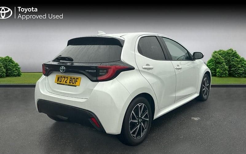 Used Toyota Yaris Hybrid Design 116 HP (85 kW) 2026 Hatchback