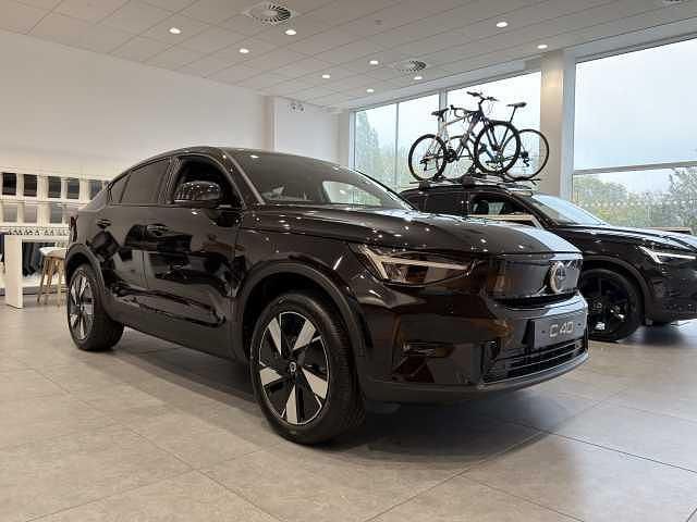 New 2025 Volvo EC40 Plus SUV | £35,999 (Fair price) - Image 1/4