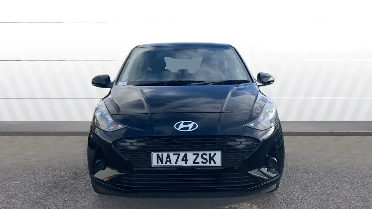 Usado Hyundai i10 Advanced 63 HP (46 kW) 2024 Preto Citadino