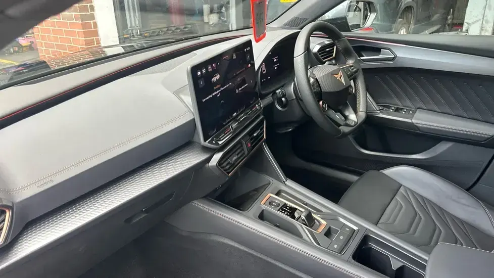 New Cupra Leon 150 HP (110 kW) 2026 Black