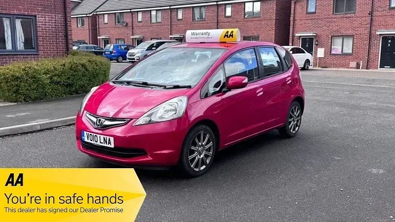 Begagnad Honda Jazz SI 2010 Röd Halvkombi