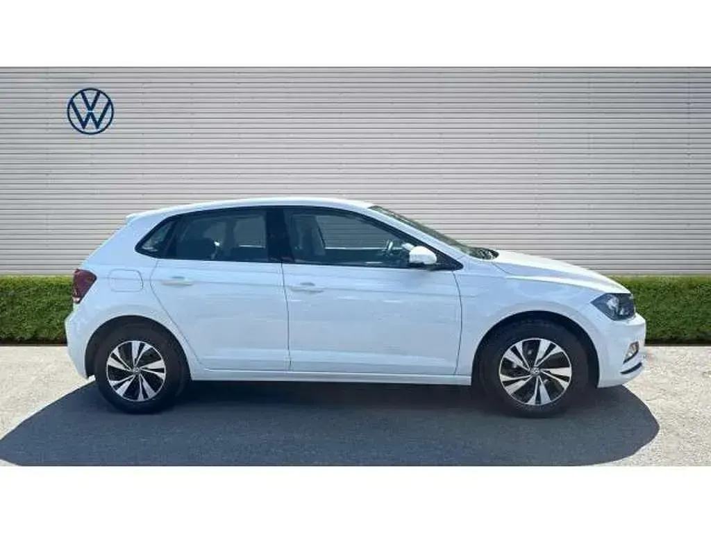 Used VW Polo SE 95 HP (69 kW) 2019 White Hatchback