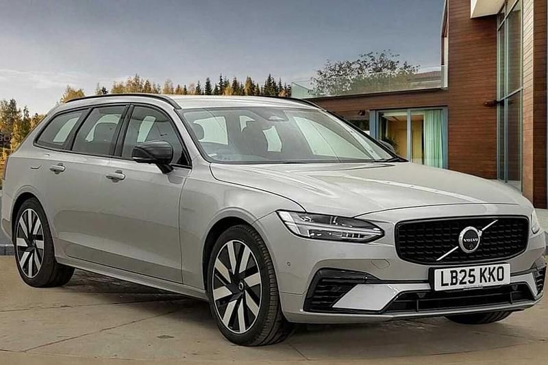 Used Volvo V90 Plus 350 HP (257 kW) 2025 Silver Estate