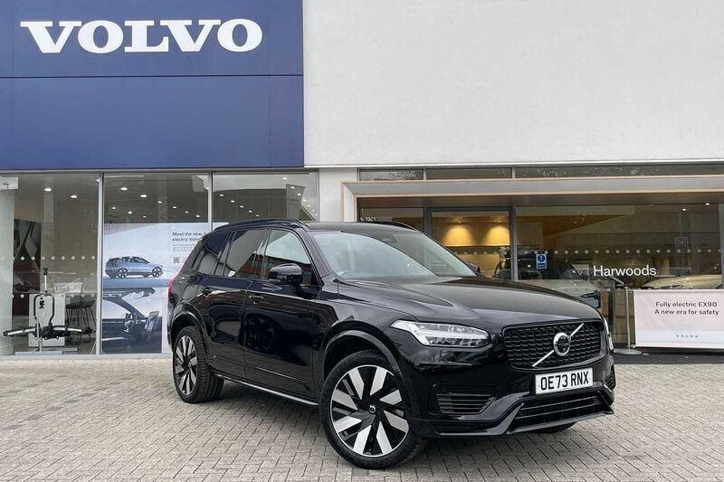Used 2024 Volvo XC90 Plus SUV | £50,890 (A bit pricey) - Image 1/4