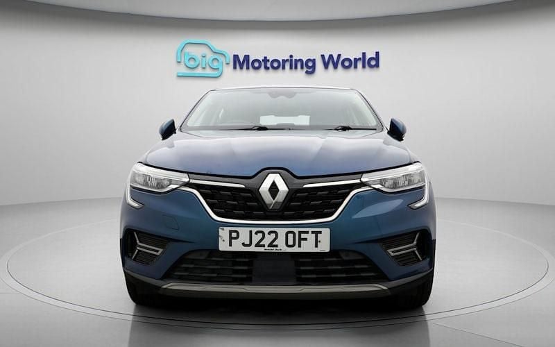 Used Renault Arkana Iconic 143 HP (105 kW) 2022 Blue SUV