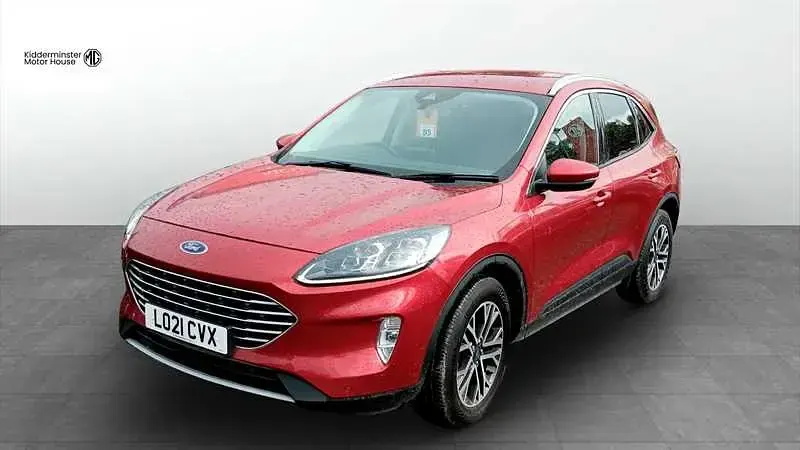 Used Ford Kuga Titanium 120 HP (88 kW) 2021 Red SUV