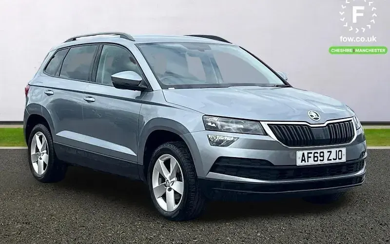 Usado Skoda Karoq SE 150 HP (110 kW) 2021 SUV