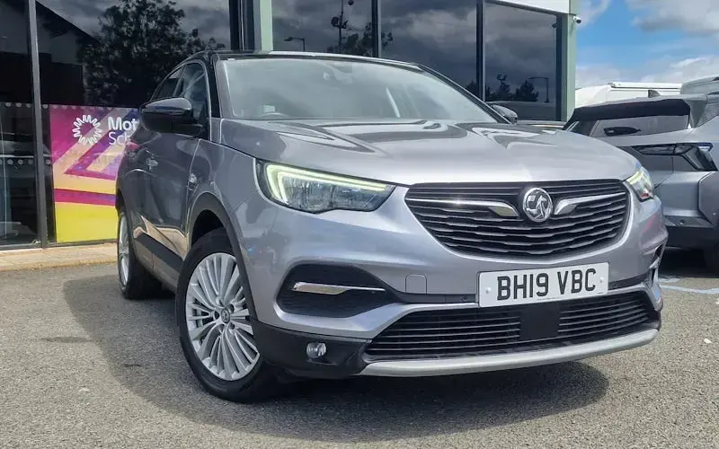 Used Vauxhall Grandland X Sport 131 HP (96 kW) 2019 SUV
