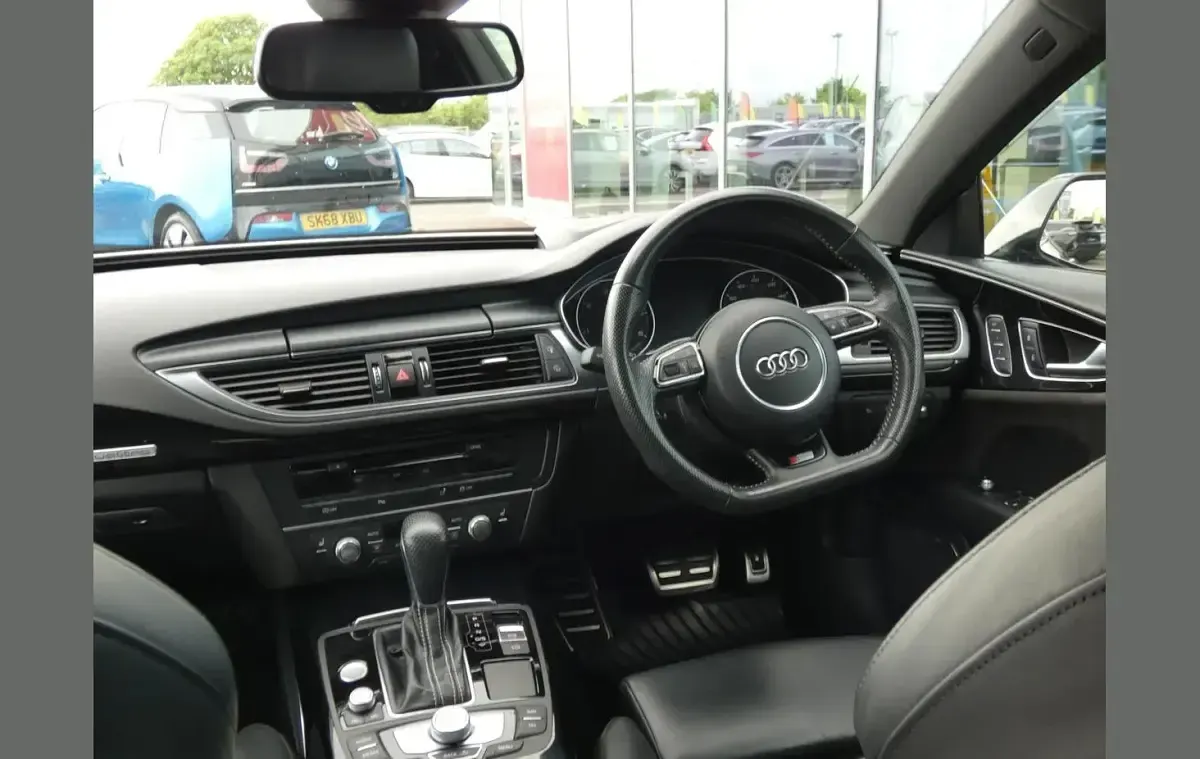 Used Audi A7 Black Edition 267 HP (196 kW) 2017 Grey Hatchback