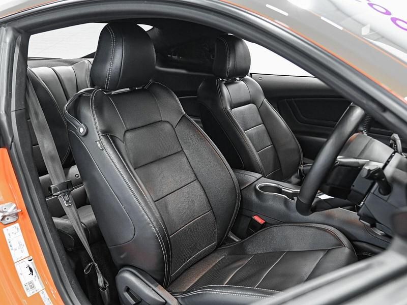 Used Ford Mustang 2020 Orange Coupe