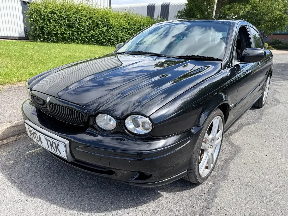 Used Jaguar X-type 196 HP (144 kW) 2004 Black Sedan