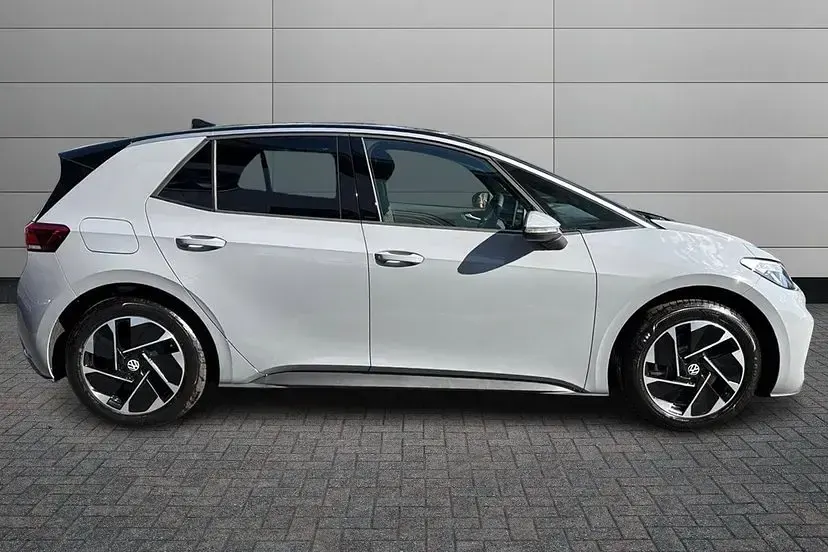 New VW ID.3 Pure 125 kW (170 HP) 2026 Moonstone grey with solid black roof Hatchback