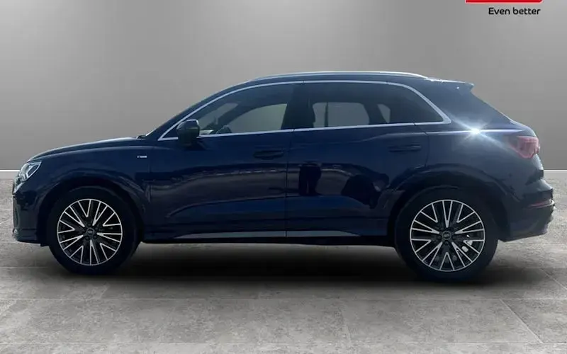 Used Audi Q3 S-Line 150 HP (110 kW) 2022 Blue SUV