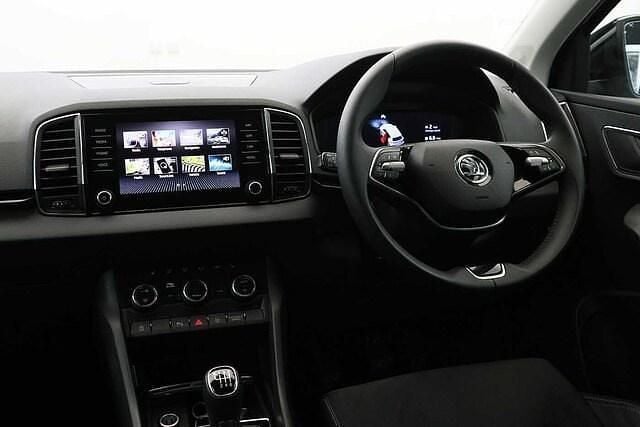 Black magic pearl effect Used 2024 Skoda Karoq SE L SUV | £20,900 (Fair price) - Image 1/3
