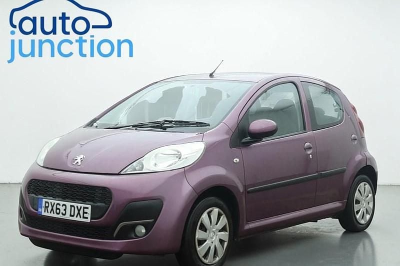 Used Peugeot 107 Active 68 HP (50 kW) 2013 Purple Hatchback