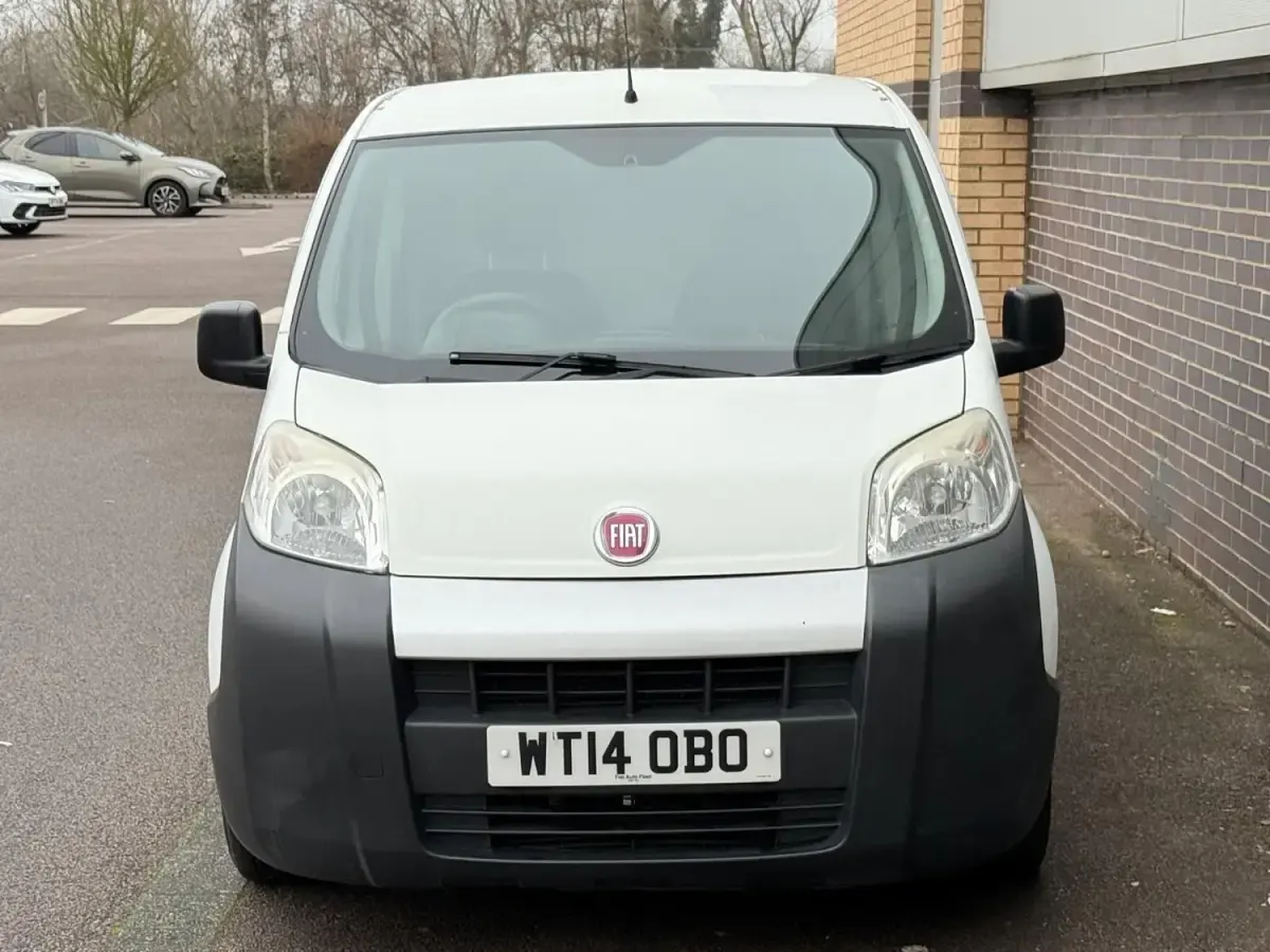 Usado Fiat Fiorino 75 HP (55 kW) 2014 Branco Monovolume