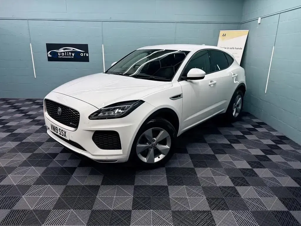 Used Jaguar E-Pace R-Dynamic 200 HP (147 kW) 2019 White SUV
