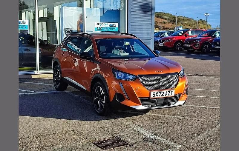 Used Peugeot 2008 Allure+ 100 HP (73 kW) 2023 Orange SUV