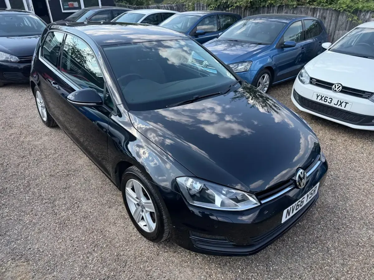 Used VW Golf VII Edition 125 HP (91 kW) 2016 Black Hatchback