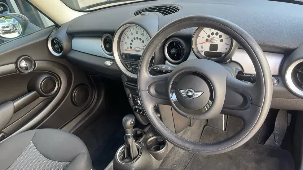 Używany Mini ONE Hatch 97 KM (71 kW) 2013 Niebieski Hatchback