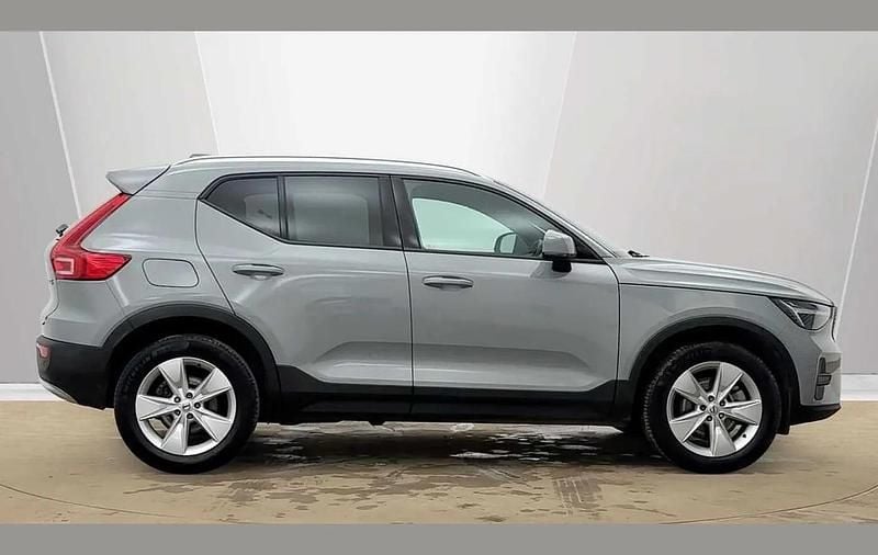Used Volvo XC40 Core 163 HP (119 kW) 2025 Vapour grey SUV