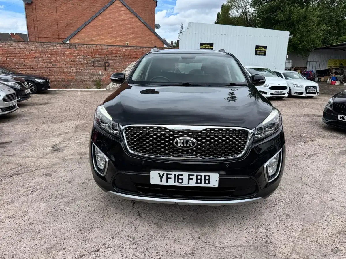 Used Kia Sorento 200 HP (147 kW) 2016 Black SUV