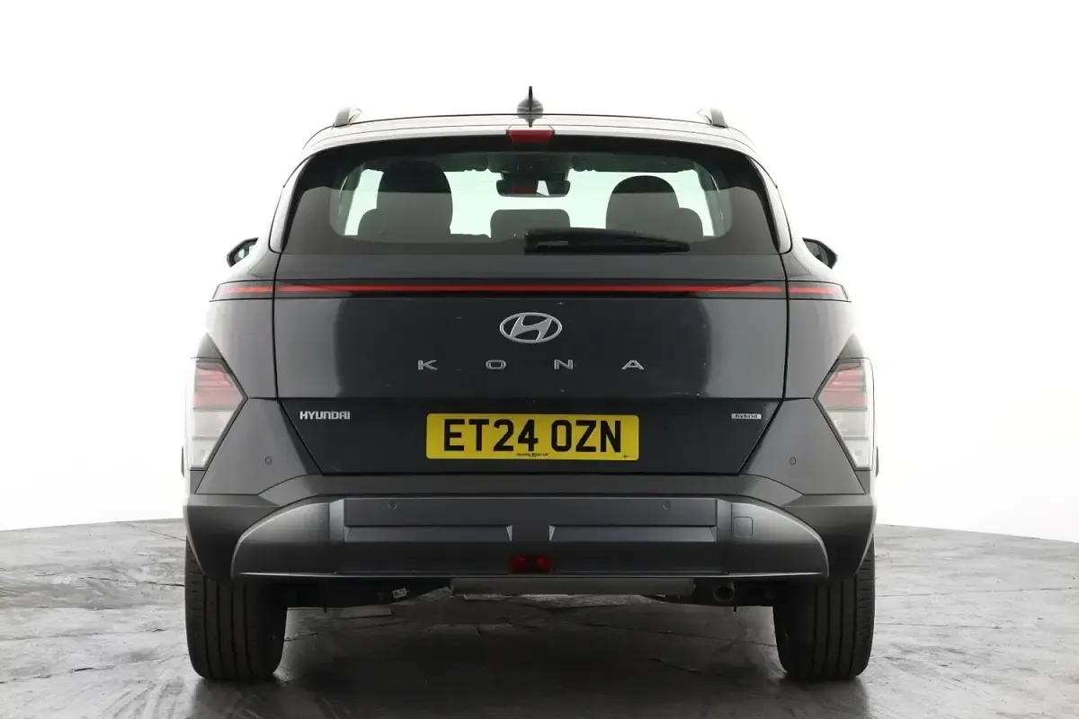 Used Hyundai Kona Advanced 2024 Grey SUV