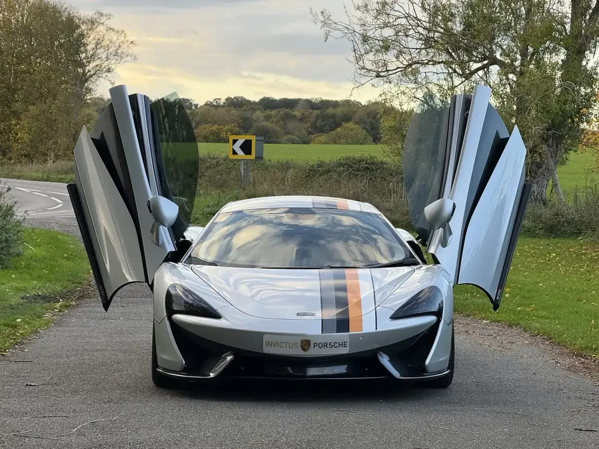 Used McLaren 570S 570 HP (419 kW) 2016 Silver Coupe
