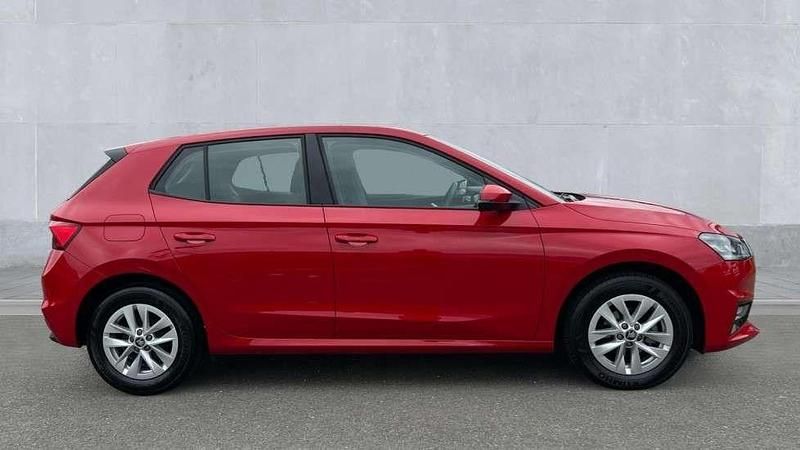 Used Skoda Fabia SE 95 HP (69 kW) 2025 Velvet red metallic Hatchback