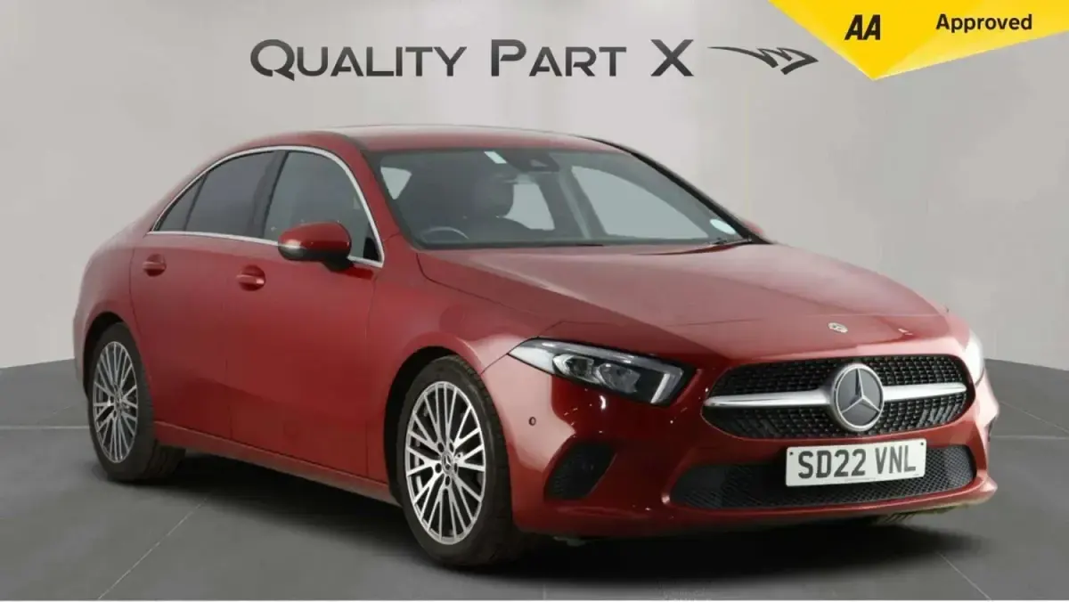Używany Mercedes A200 Executive 2022 Czerwony Sedan/Limuzyna