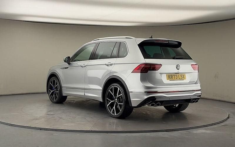 Used VW Tiguan R 320 HP (235 kW) 2023 Reflex silver metallic/reflex silver metallic SUV