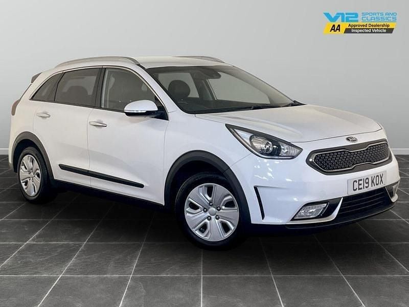 White Used 2019 Kia Niro SUV | £11,795 (Super price) - Image 1/2