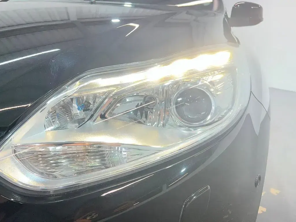 Used Ford Focus Titanium X 115 HP (84 kW) 2014 Black Hatchback