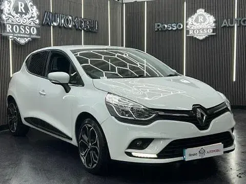 Used Renault Clio IV Iconic 2019 White Hatchback