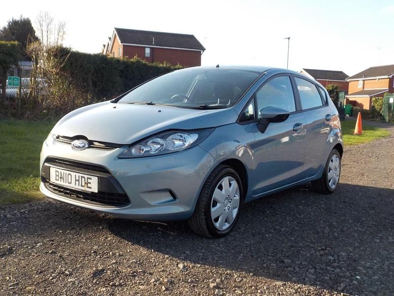 Used Ford Fiesta 82 HP (60 kW) 2010 Blue Hatchback