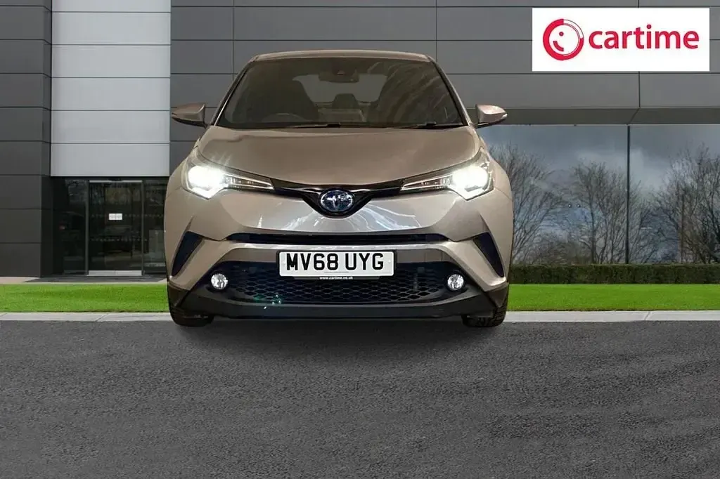 Usado Toyota C-HR 122 HP (89 kW) 2018 Prateado SUV