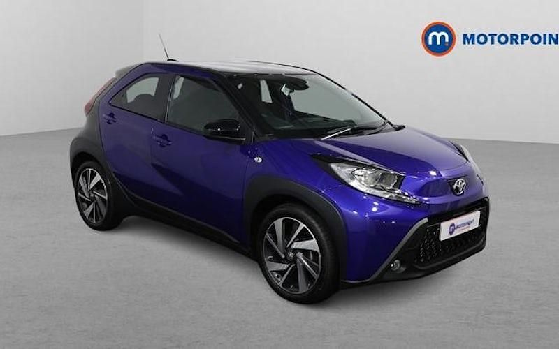 Blue Used 2024 Toyota Aygo X SUV | £12,699 (Good price) - Image 1/4