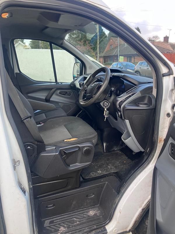Used Ford Transit Custom 2015 White