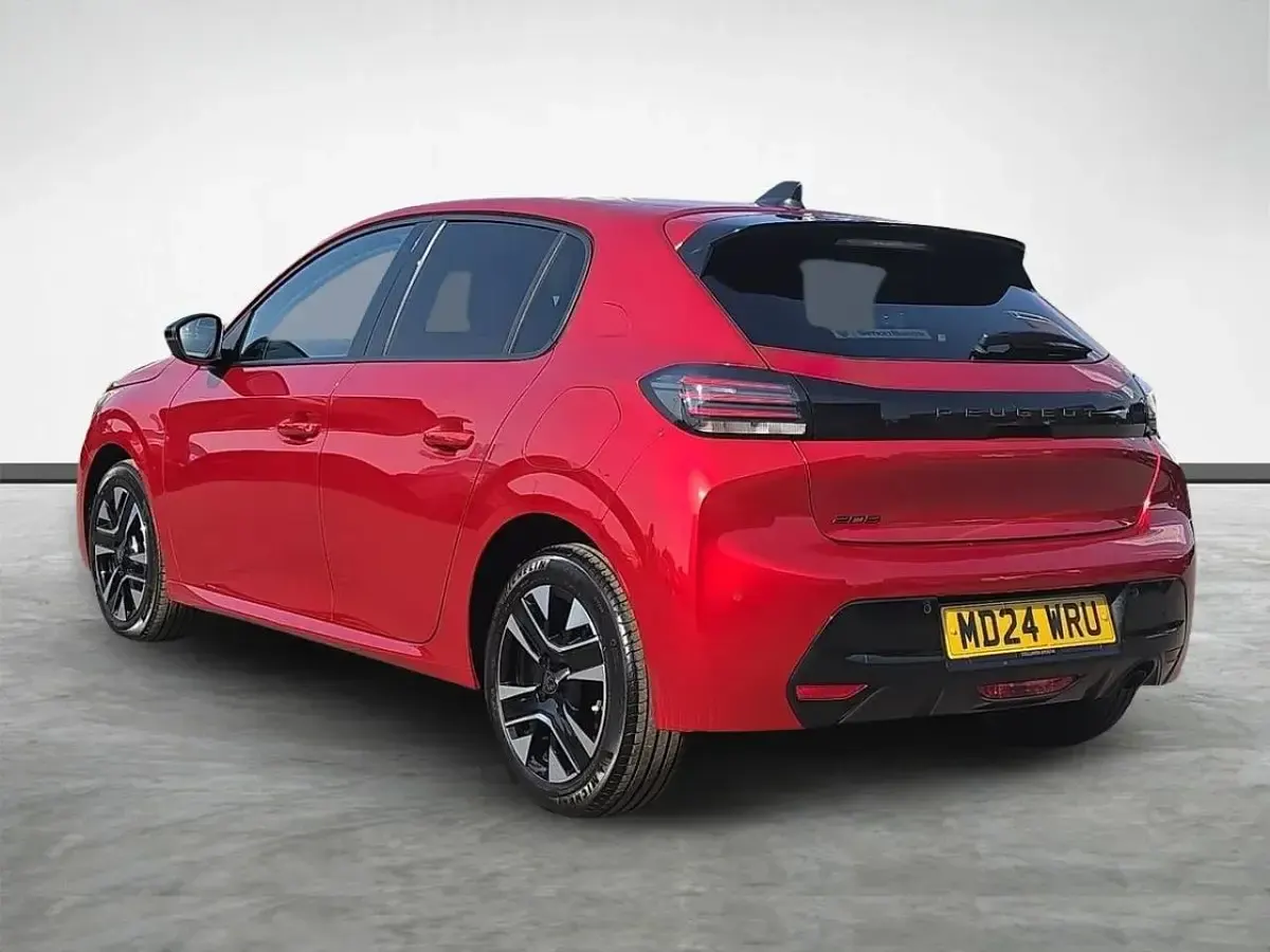 Used Peugeot 208 Allure 99 HP (72 kW) 2024 Red Hatchback